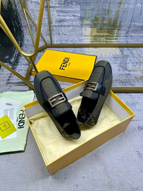 fendi decontractees chaussures pour femme s_12255674